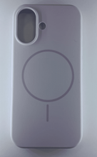 ����� �� Blaze Hybrid Silk MagSafe ��������� IPhone 17 ��� ����