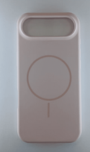 כיסוי גב Blaze Hybrid Silk MagSafe לסמארטפון IPhone 17 Air צבע ורוד כיסוי גב Blaze Hybrid Silk MagSafe לסמארטפון IPhone 17 Air צבע ורוד